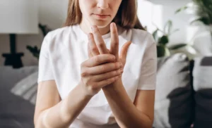 Can Rotator Cuff Tear Cause Numbness in Fingers